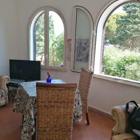 Πανσιόν La Perla Del Mare Παλέρμο